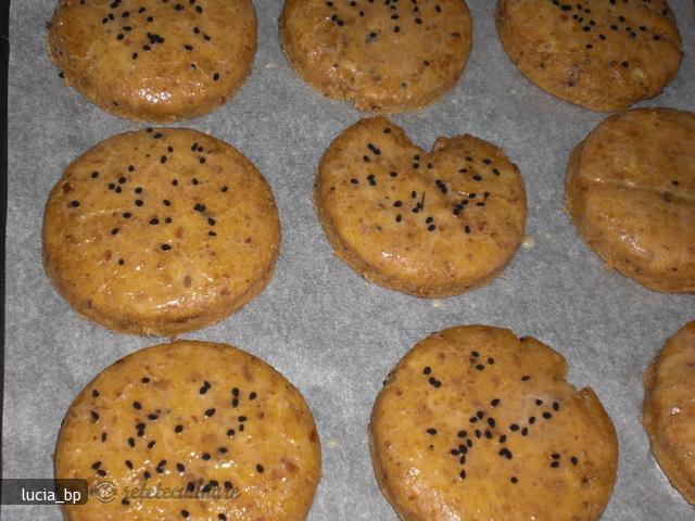 Pogace cu Negrilica (nigella Sativa)