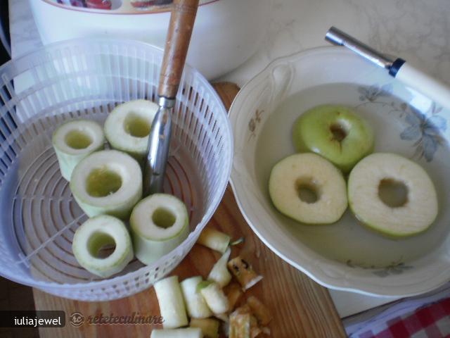Dovlecei Marinati (dulce - Acrisor)