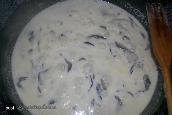 Smoked Salmon Pasta (Paste cu Somon Afumat)