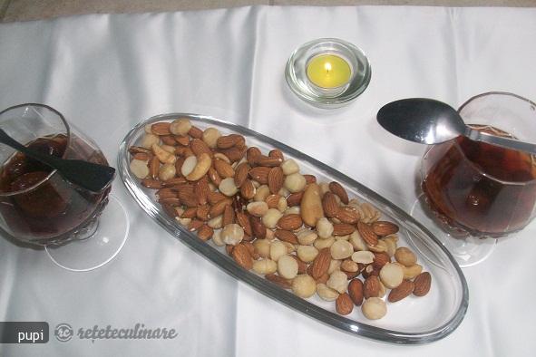 Bolle ( Licoare Aromata Din Fructe Proaspete)