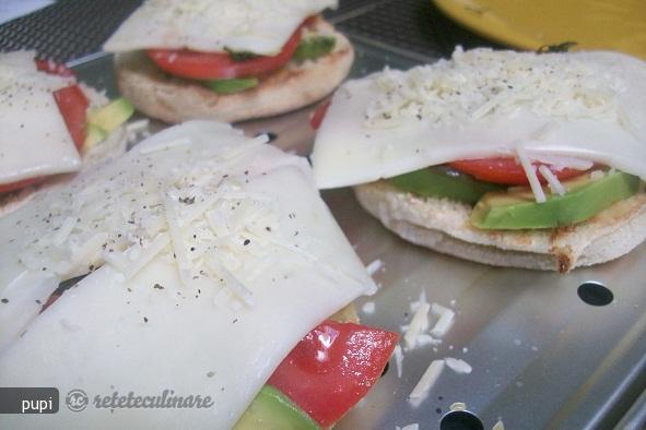 Avocado Sandwich - American Breakfast