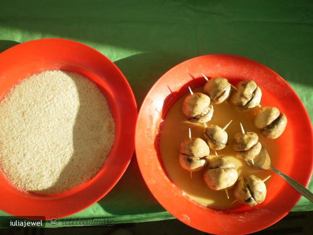 Ciupercute Umplute - Pane