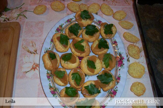 Gogosi cu Piersici si Branza
