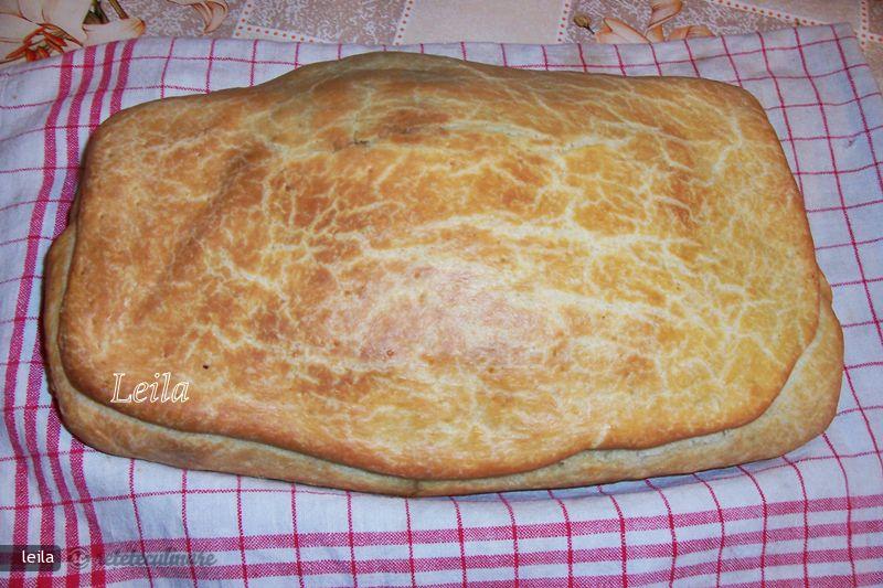 Placinta cu Ciuperci - Gombas Pirog