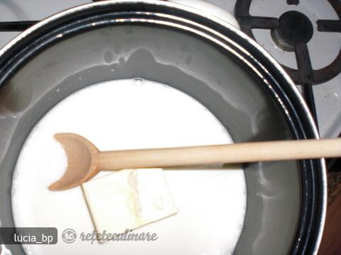 Rulada cu Cas (Cascaval) si Ciuperci