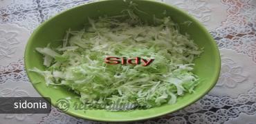 Salata de varza cu rosii si marar