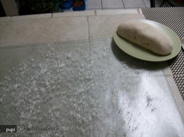 Broscute Din Aluat de Paine