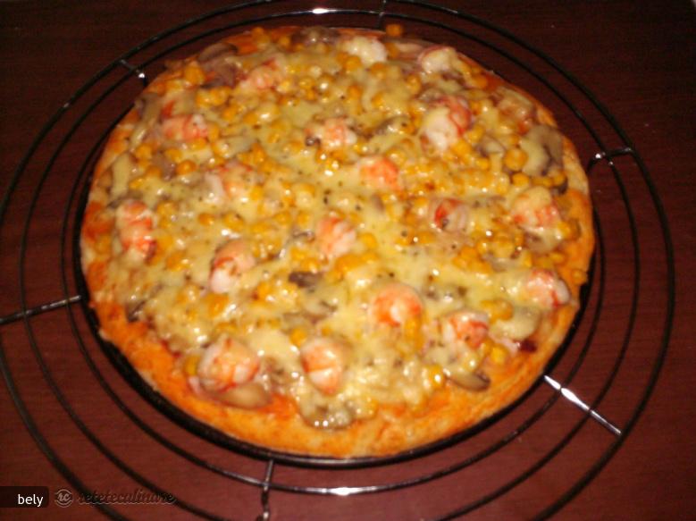 Pizza cu Aluat de Malai si Gambe