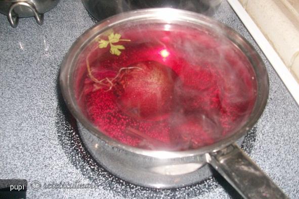 Borsh (Ciorbita de Sfecla Rosie)