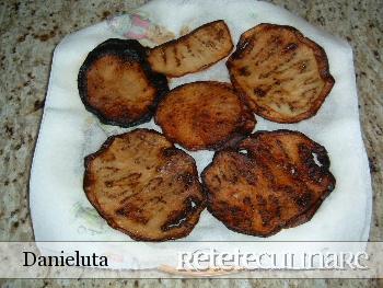 Parmigiana di melanzane (vinete)
