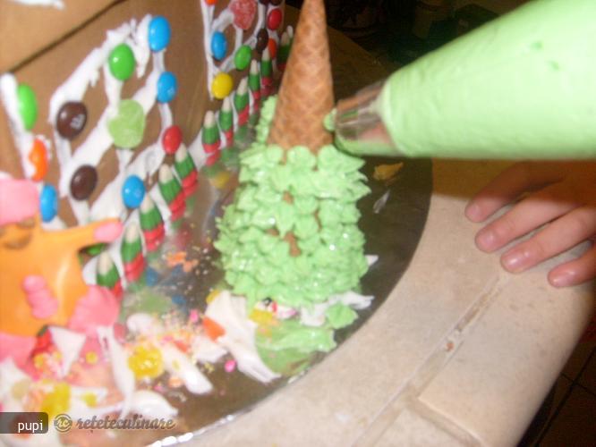 Casuta de Turta Dulce (Aluat Tare)