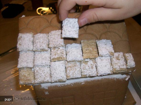 Casuta de Turta Dulce (Aluat Tare)