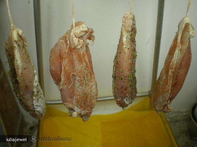 Pastramioare de Tot Felul - Piept de Pui