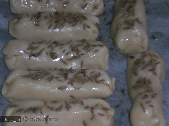 `Strudel` Aperitiv cu Branza Topita