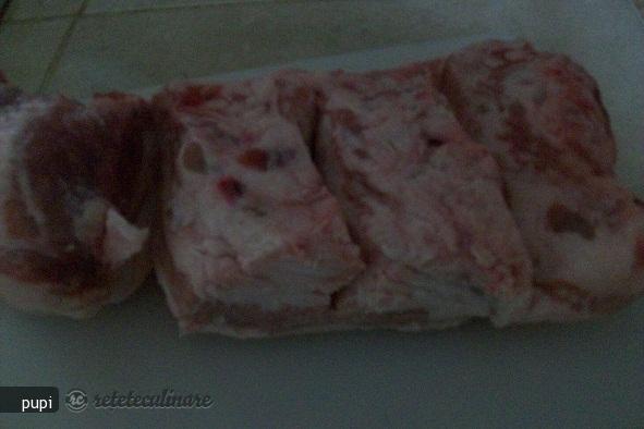 Slanina Fiarta cu Boia si Usturoi