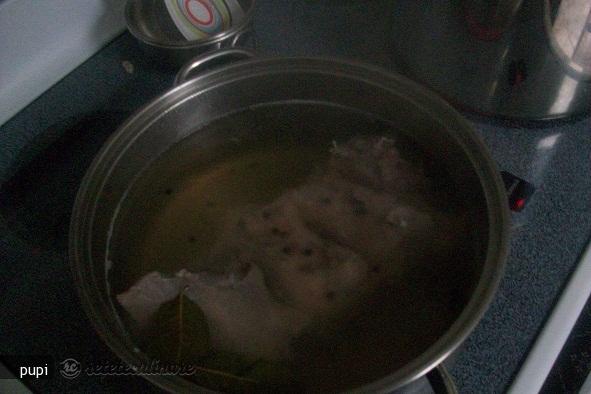 Slanina Fiarta cu Boia si Usturoi