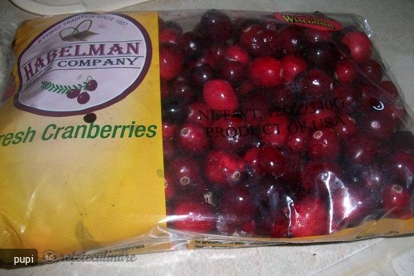 Sos de Merisoare (Cranberries Sauce)