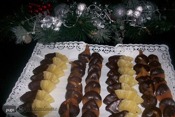 Platou cu Fructe Uscate