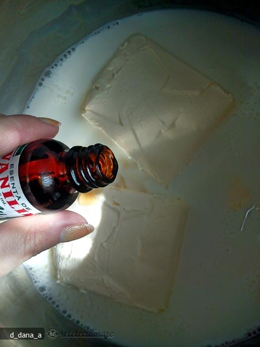 Tort Festiv cu Iaurt