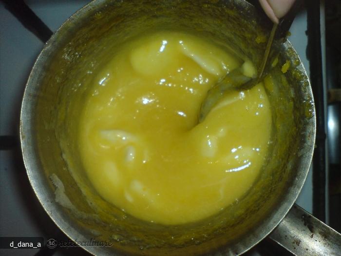 Prajitura cu Crema de Ciocolata