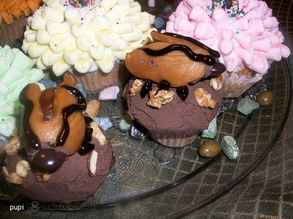 Cupcakes, Floricele Si... Alte Cele