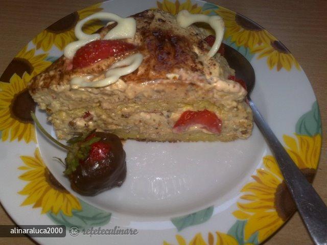 Tort cu Capsuni si Migdale