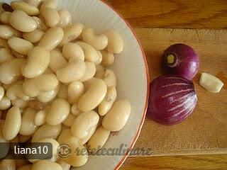 Salata de Fasole Boabe cu Rosii