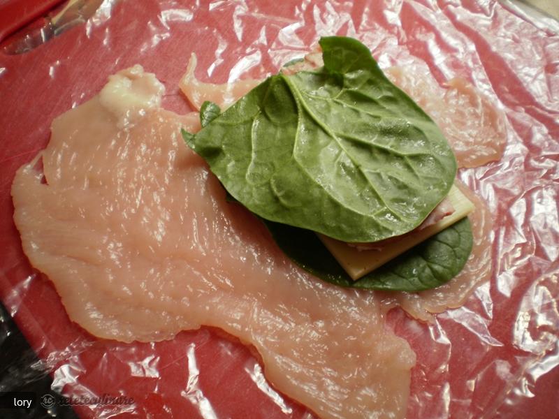 Rulouri Din Piept de Pui cu Garnitura de Orez