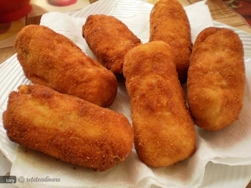 Rulouri Din Piept de Pui cu Garnitura de Orez