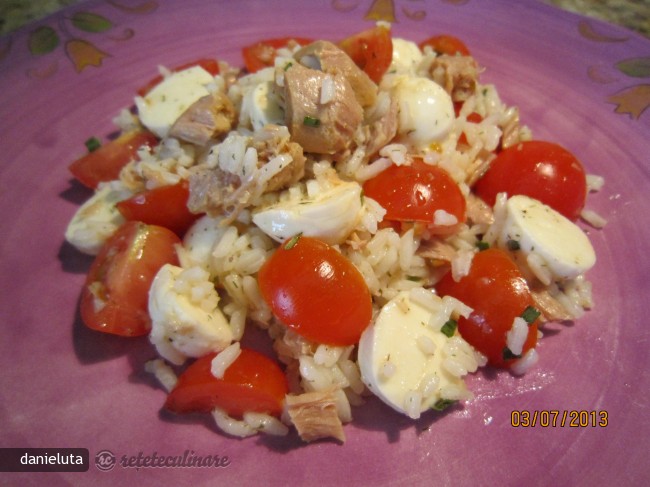 Salata de Ton cu Orez