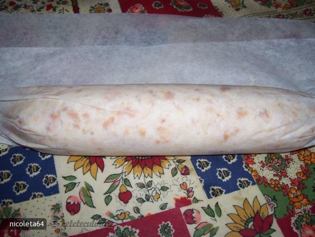 Rulada de Ricotta cu Biscuiti, Cocos si Capsuni