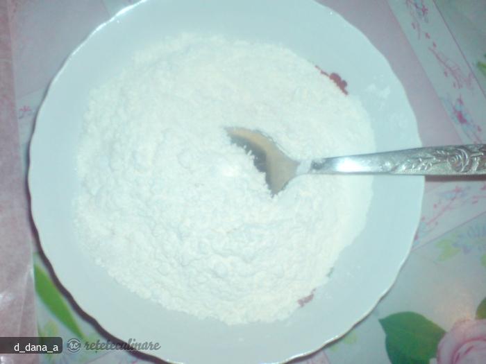 Prajitura `Cubulete cu Cirese`