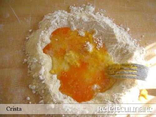 Cappelletti umpluti cu brinza - in supa