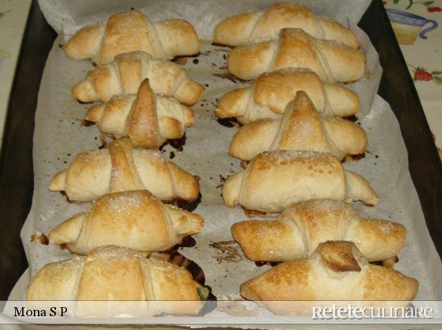 Cornuri cu rahat (de post)