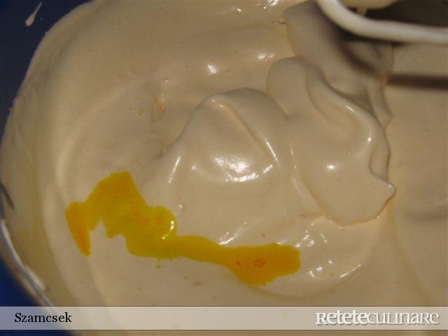 Tort cu crema suhaida