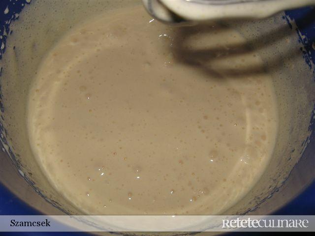 Tort cu crema suhaida