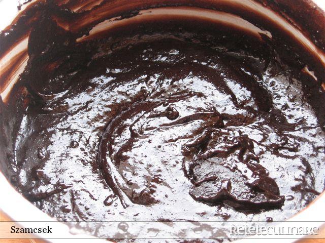 Tort cu crema suhaida