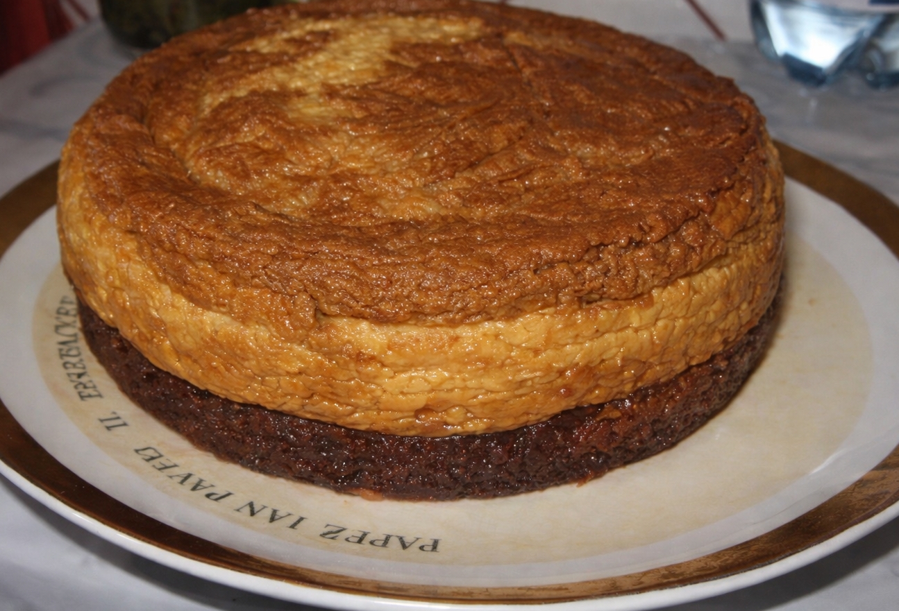 Tort din crema de zahar ars