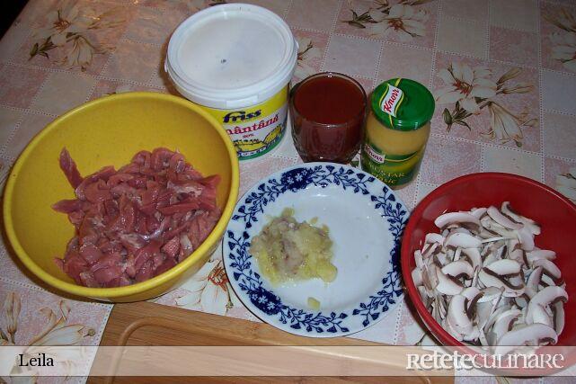 Sote de porc a la Stroganof