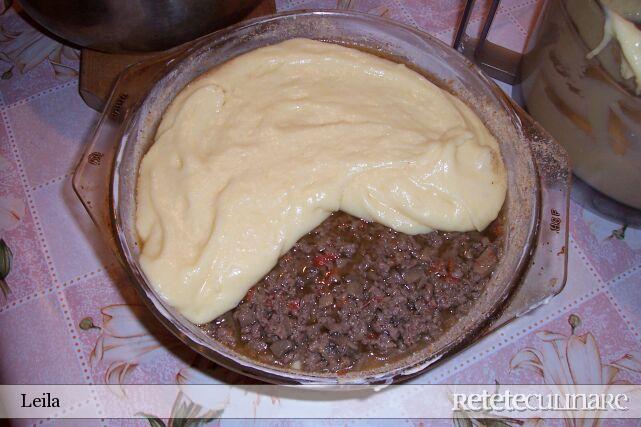 Musaca de pireu cu carne si ciuperci