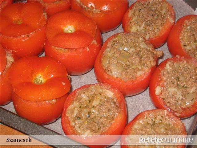 Rosii umplute cu carne si orez