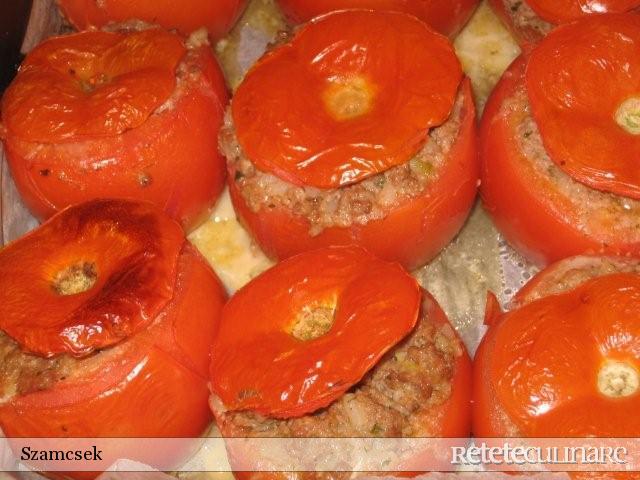 Rosii umplute cu carne si orez