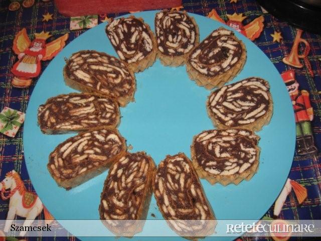 Salam de biscuiţi reţetă cu foi de napolitană