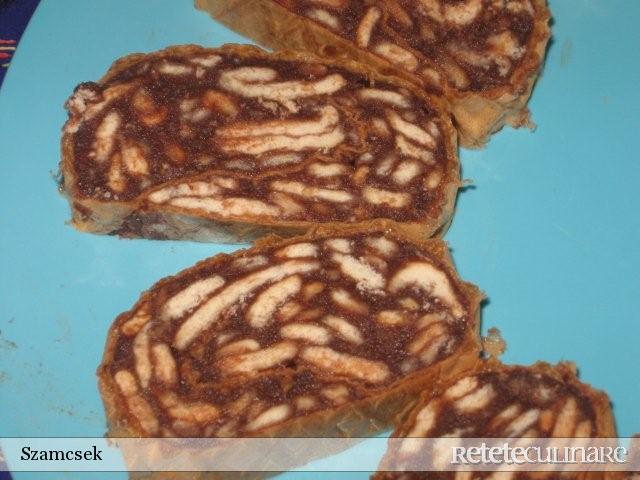 Salam de biscuiţi reţetă cu foi de napolitană