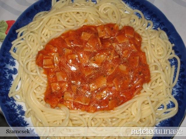 Spaghetti cu sos