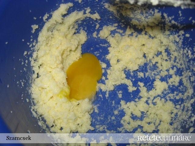 Prajitura cu branza dulce si visine