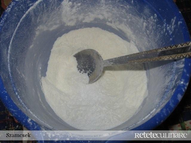 Prajitura cu branza dulce si visine