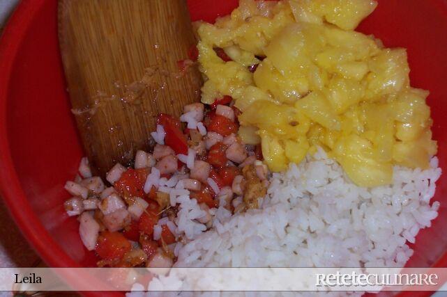 Ananas umplut