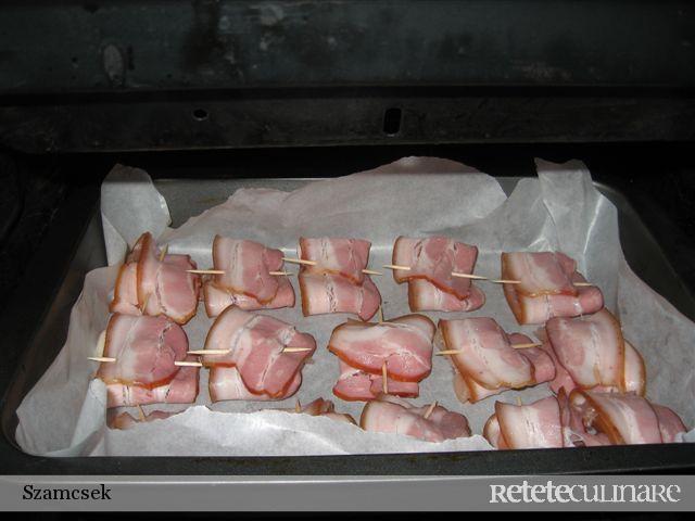 Piept de pui in bacon