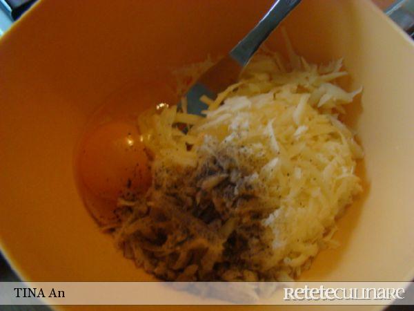 Spaghete cu cascaval si kaizer